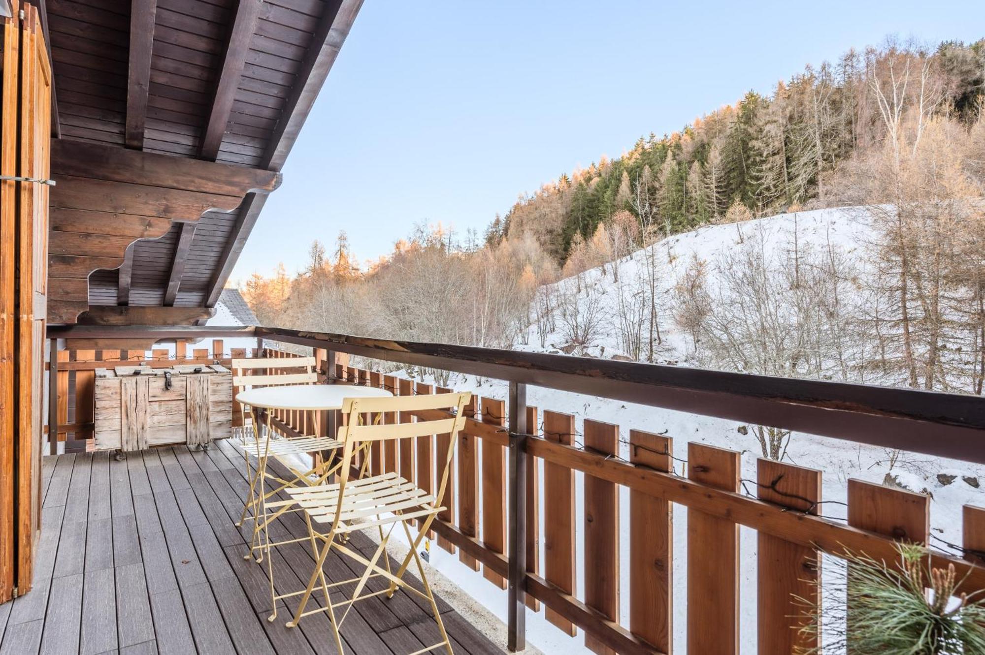 Mayens De L'Ours Mountain & Center Apartments By Alpvision Residences Agettes Экстерьер фото